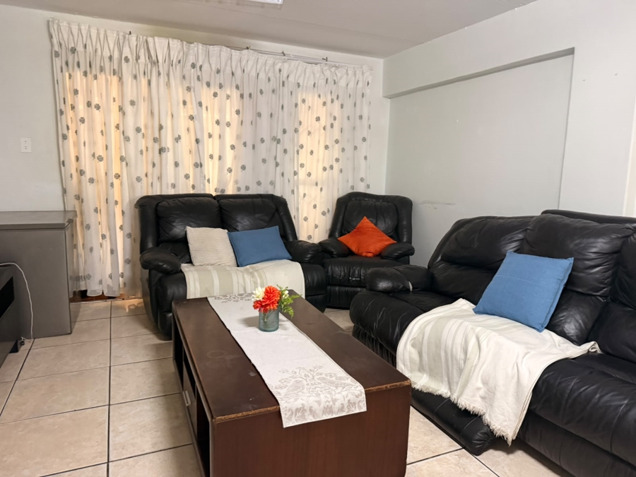 3 Bedroom Property for Sale in Safari Gardens North West